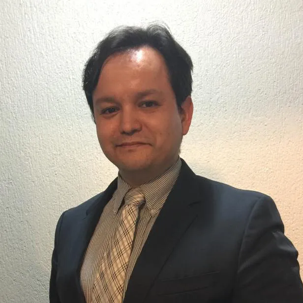 Picture of Por: Marco de la Rosa, Fundador/Consultor - DRASolutinos Consulting